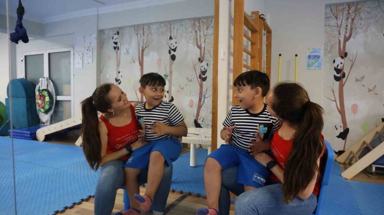 Çalmadıkları kapı kalmadı; Aile Kocaeli’deki Özel Eğitim Merkezinde çare buldu