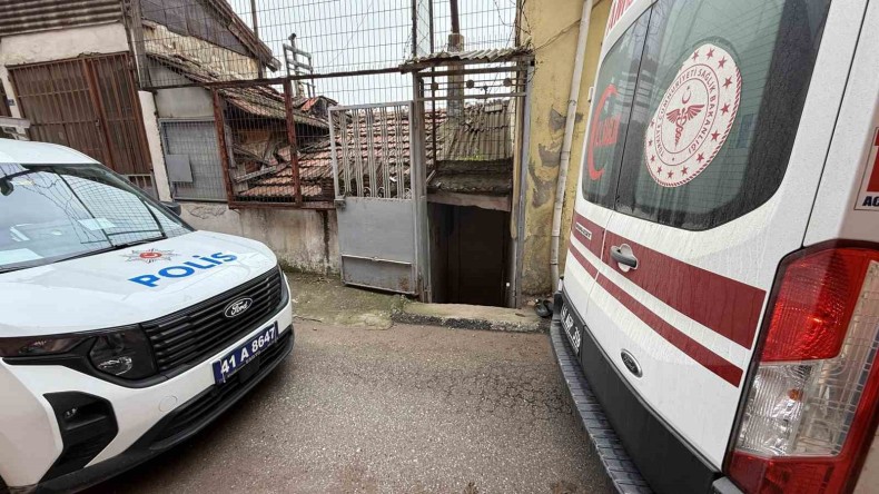 61 yaşındaki adam evinde ölü bulundu