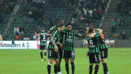Kocaelispor Adanaspor’u 2-0 mağlup etti