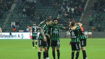 Kocaelispor Adanaspor’u 2-0 mağlup etti
