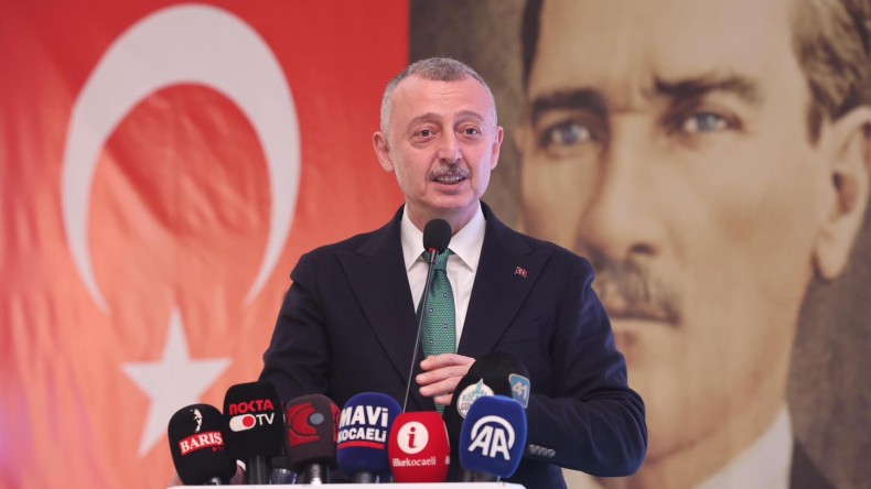Karamürsel’de CHP ve İmamoğlu’nu hedef aldı