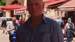 5 katlı apartmanın çatısından düşen usta hayatını kaybetti