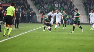 Kocaelispor Sakarya deplasmanında tek golle 3 puanı kaptı