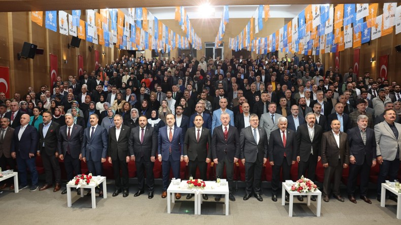 Ak Parti Dilovası İlçe Yönetimi belli oldu