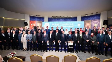 İşte Ak Parti Başiskele İlçe yönetimi