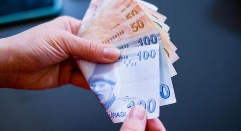 Ak Parti’nin formülü belli oldu: Asgari ücret ve en düşük emekli maaşı…