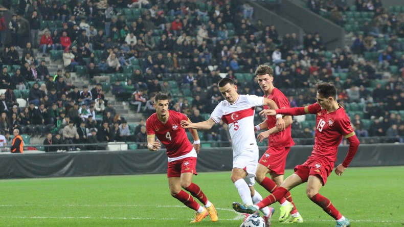 Kocaeli’deki maçta U21 Mlli Takımı Sırbistan’a 2-1 mağlup oldu