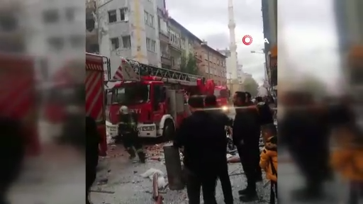 Evde doğal gaz patlaması: Ölü ve yaralılar var