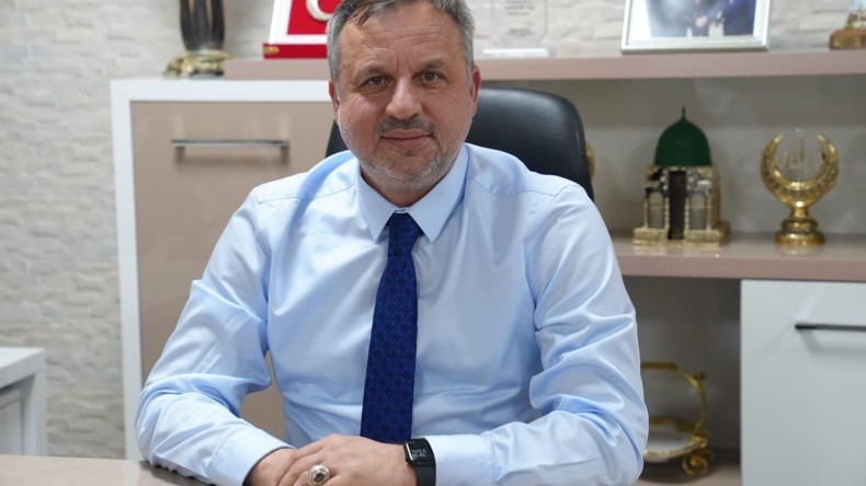 Dokuzlar, CHP’lilere seslendi: İstanbul’un Haliç’i gibi İzmit Körfezi’ni de kirletiyor