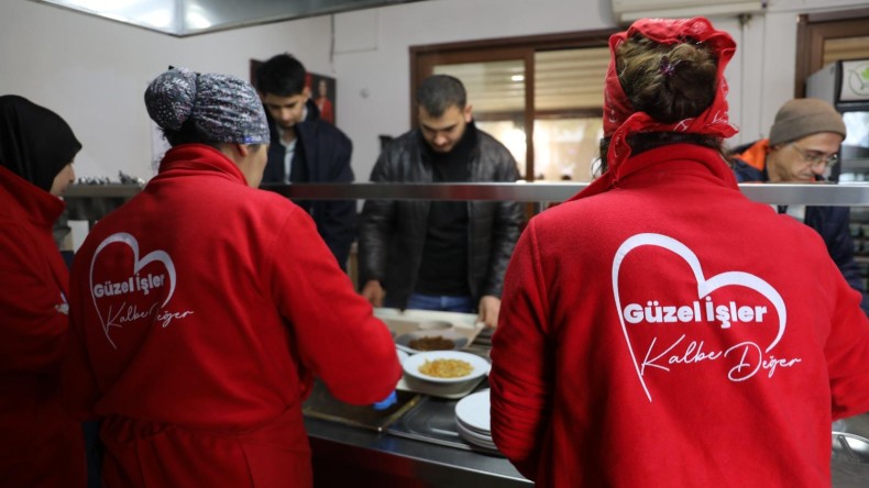 İzmit Belediyesi Kent Lokantaları ile büyük takdir topluyor