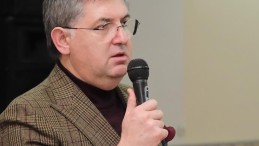 Asgari ücret açıklandı, ilk tepki CHP Milletvekili Yıldızlı’dan geldi