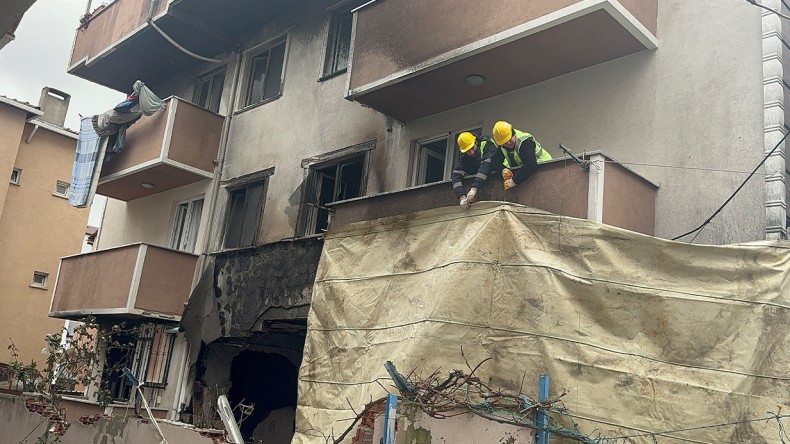 Peş peşe doğalgaz patlaması sonrası okullar tatil edildi