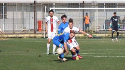 Belediye Derincespor evinde karşılaştığı Vanspor FK’ya 4-1 mağlup oldu
