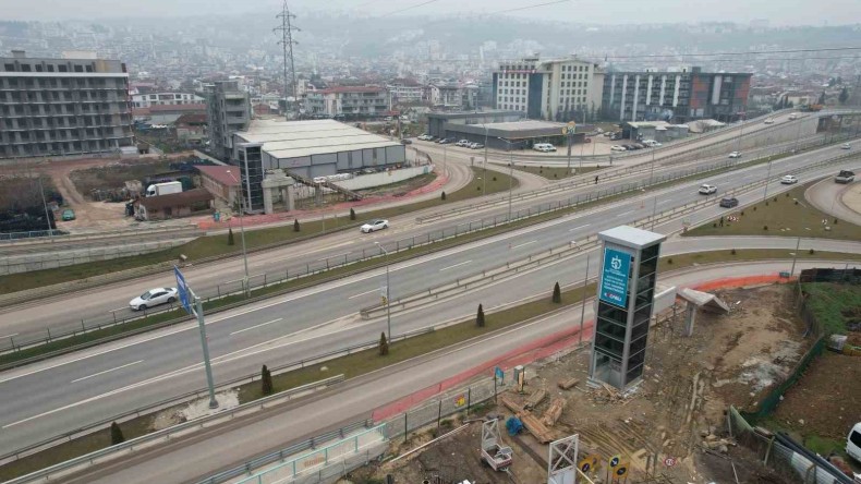 Sürücüler dikkat! Yol trafiğe kapanıyor