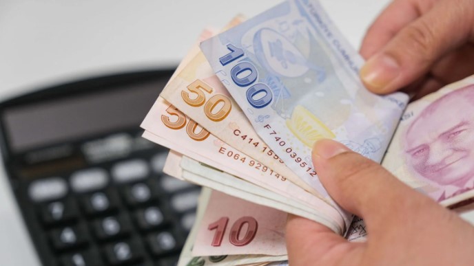 Emekliye promosyon: Bankalardan cazip teklifler