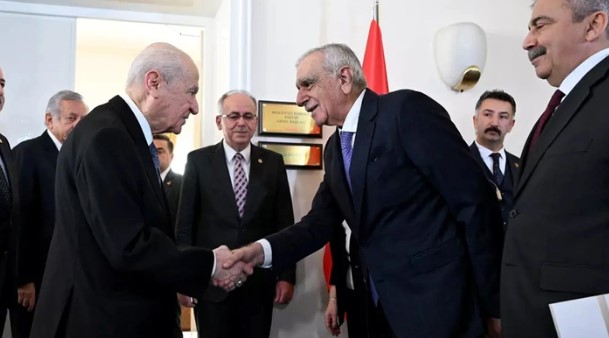 DEM Parti Bahçeli görüşmesi: Genel Af mı geliyor?