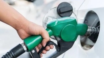 Benzine ve motorine büyük zam