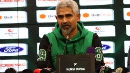 İsmet Taşdemir: “Rakibin 10 kişi kalması oyunu farklı yere getirdi”