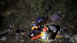 Özçekim yapmak isterken düşen genç kadın böyle kurtarıldı