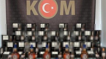 Kocaeli polisi geçit vermiyor: İzmit’te sahte alkol ele geçirildi