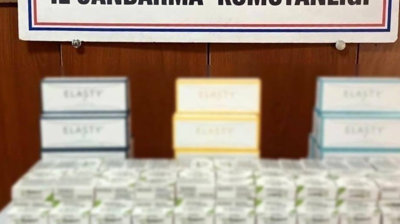 Kocaeli’de kaçak estetik malzemesi ve tıbbi ürün ele geçirildi