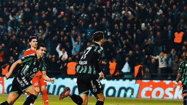 Kocaelispor sahasında Pendikspor’u 3-0 mağlup etti