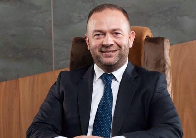 Kocaeli Büyükşehir’de değişim: Flaş isimden duygusal veda