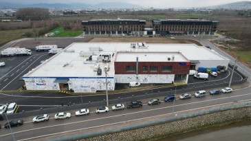 Türkiye’nin en büyüğü; “Hızır 41 Afet Mutfağı” hizmete açıldı