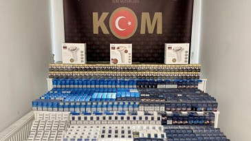 Polis İzmit’te aracı durdu: İşte ele geçirilenler