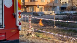 Metan gazı 8 gündür yanıyor, ekipler ayrılmıyor