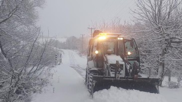 2 bin 321 personel ve 623 iş makinesi kar mesaisinde