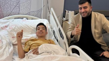 Tribünden düşen 17 yaşındaki Efe’den sevenlerine selam var