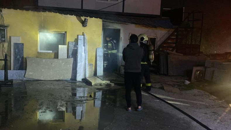 Mermer atölyesinde soba faciası: 1 işçi hastaneye kaldırıldı