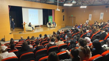 Kadınlar için dijital çağrı: “Tüketici değil, üretici olun”