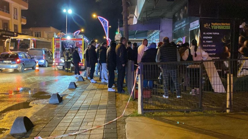 İzmit’te yufkacı dükkanında yangın