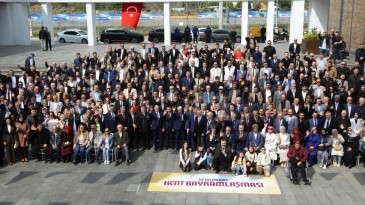 40. kent bayramlaşmasına yoğun katılım