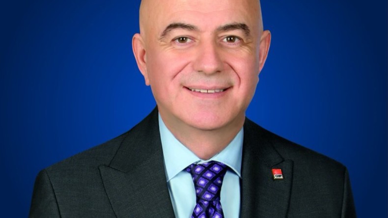 CHP’den ihraç edilmişti, mahkeme kararıyla geri döndü