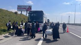 Yolcu otobüsünde yangın: Yolcular tahliye edildi