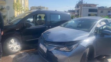 Kocaeli’de zincirleme kaza: 2’si çocuk 3 yaralı