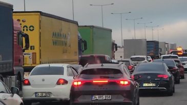 İstanbullular depremin ardından Anadolu illerine gitmeye başladı