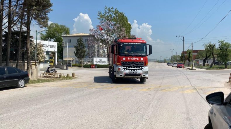 Fabrikada korkutan yangın