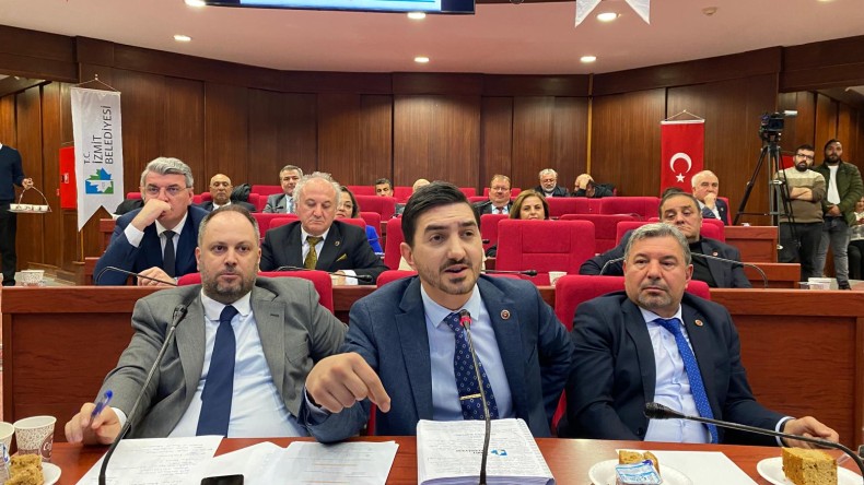 Gençtürk: “Elinizde delil yoksa yalancı ve iftiracısınız”