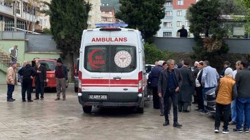 Caminin şadırvanında baygın bulunmuştu; yaşam mücadelesini kaybetti