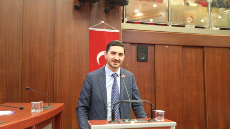 Nazım Gençtürk’ten MHP’li Okan Karagöz’e; Abileri kızmasın diye kapatmış kamerayı!