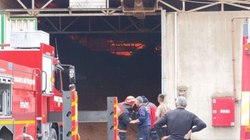 Fabrikada yangın: Çok sayıda itfaiye sevk edildi