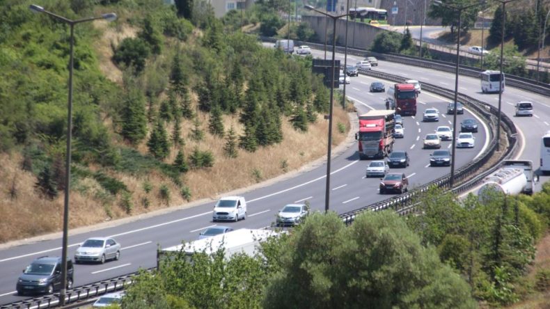 Bayram tatili dönüşünde Kocaeli’de trafik akıcı seyrediyor