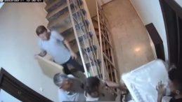 “Hoşuma gitti” diyerek terlik çalmışlardı: 2 çalışan işten çıkarıldı