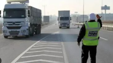 Kocaeli Valiliği duyurdu: O araçlara trafik yasağı konuldu