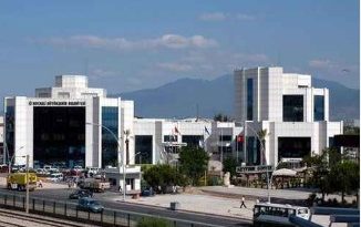 İzmit’te konuşuluyor: Ak Parti’li başkanın akrabası Büyükşehir’de işe başladı iddiası