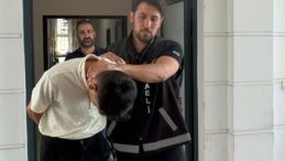 950 bin TL’lik vurgun yapan sahte polis yakalandı